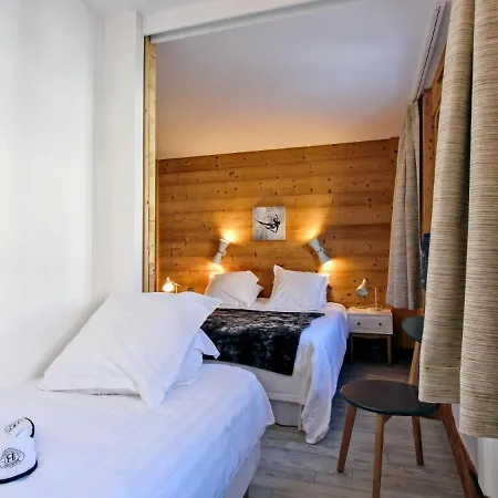 Amazing In Up To 6 Guests Apartment Courchevel